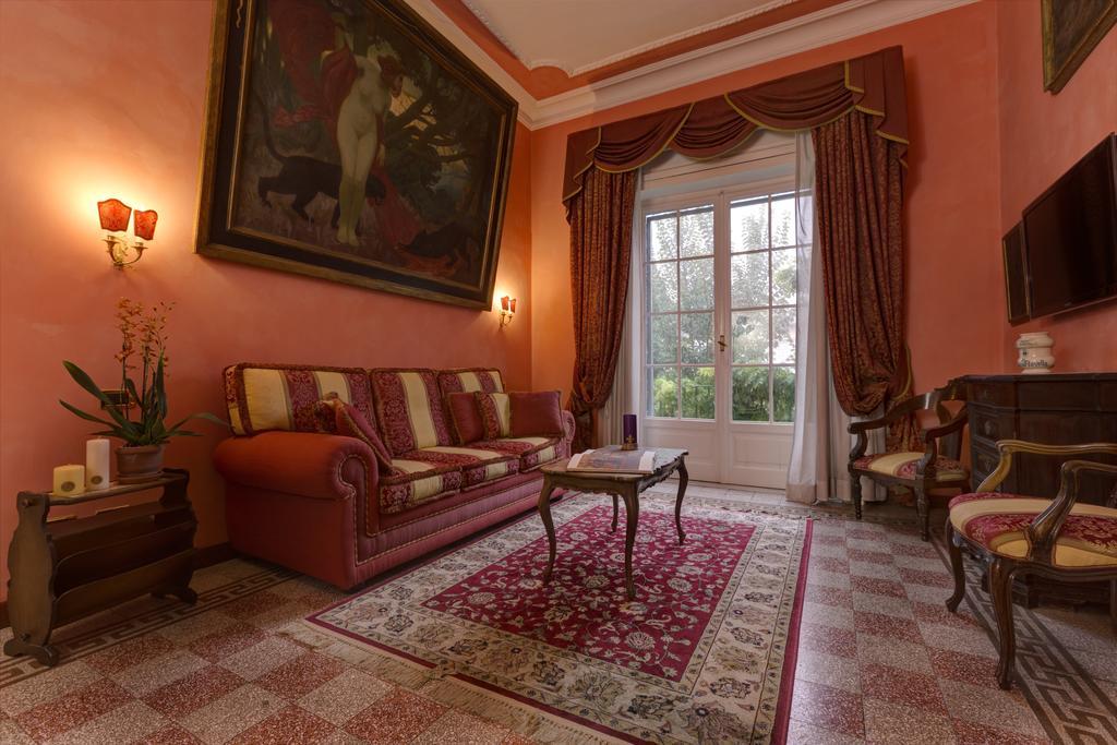 Episcopo Lipinsky Luxury Bed & Breakfast Rome